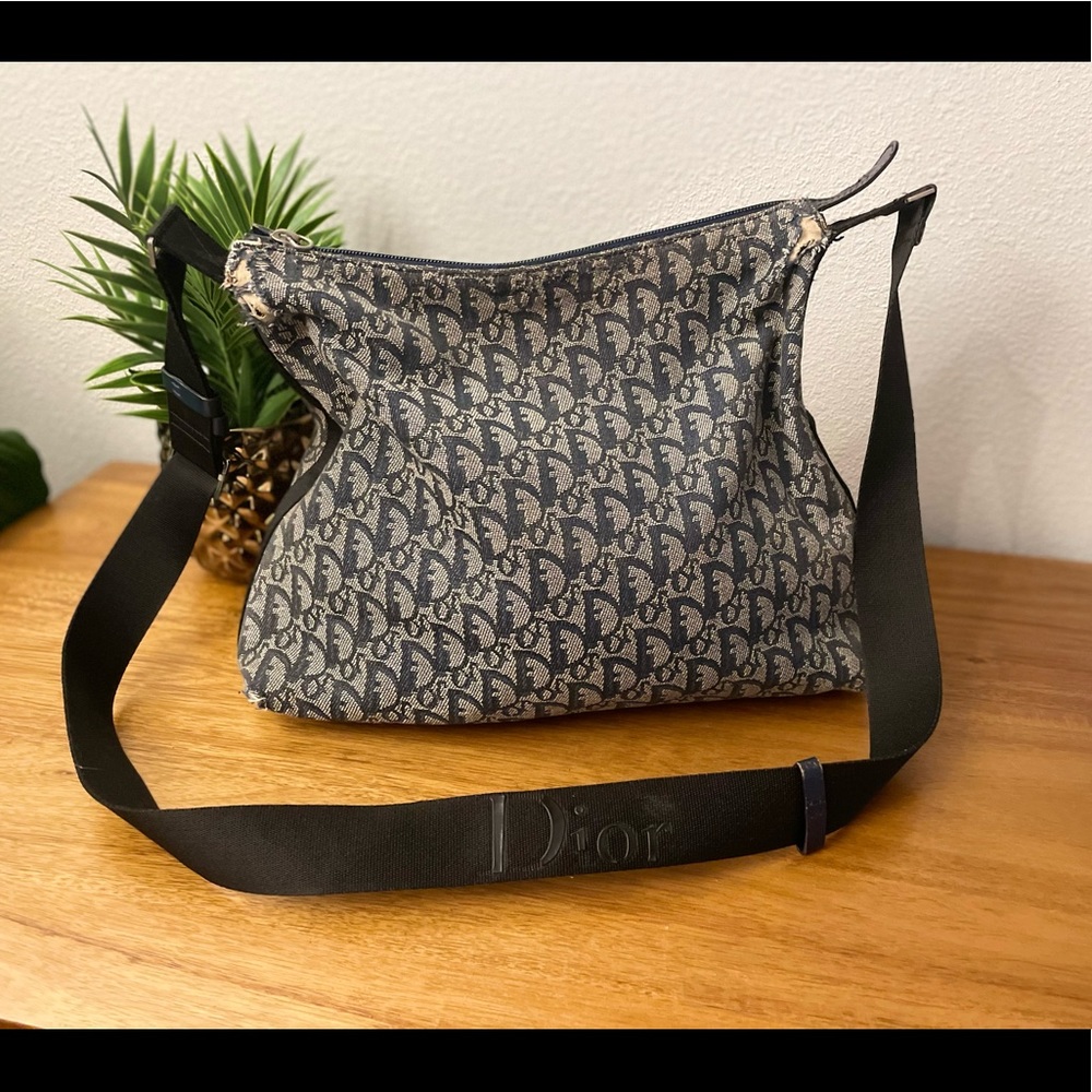 CHRISTIAN DIOR Navy Trotter Jacquard Crossbody Bag Y2K 2000’s 💯 AUTHENTIC